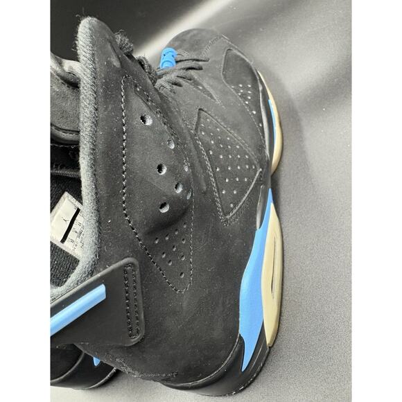 384664-006 Jordan 6 Unc Tar Heels Size 10(384664-006) main image 10